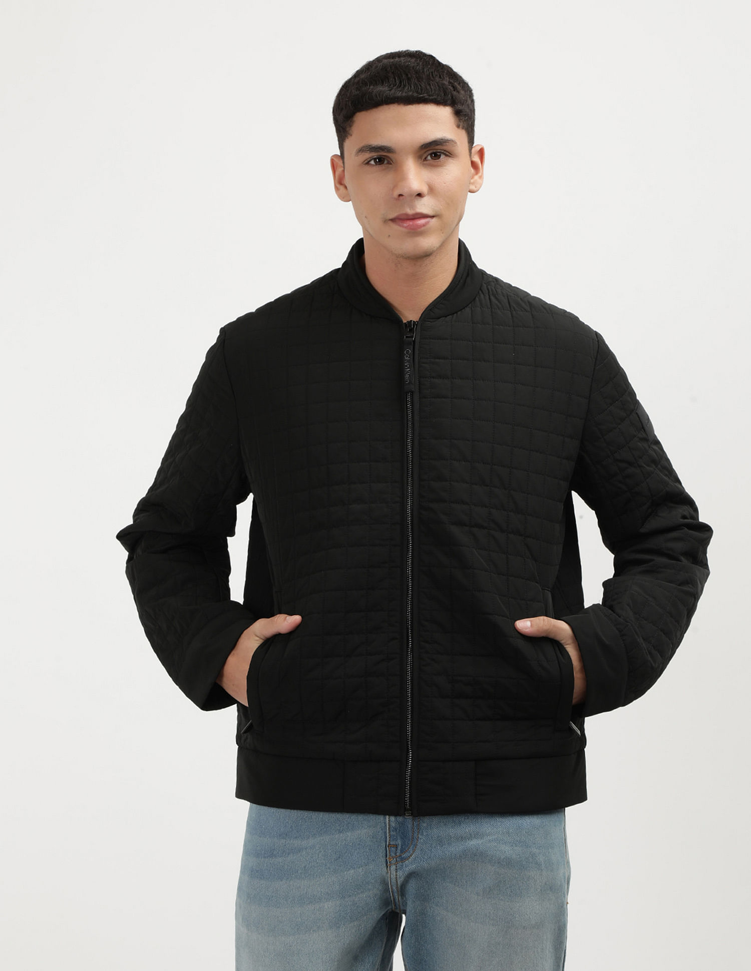 Calvin Klein Jeans Regular Fit Solid Quilted Jacket