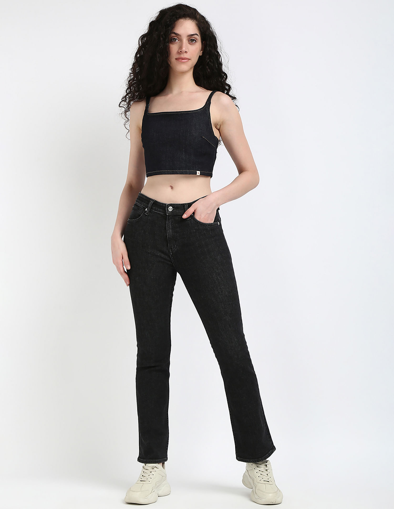 Calvin Klein Jeans Body Slim Fit Jeans