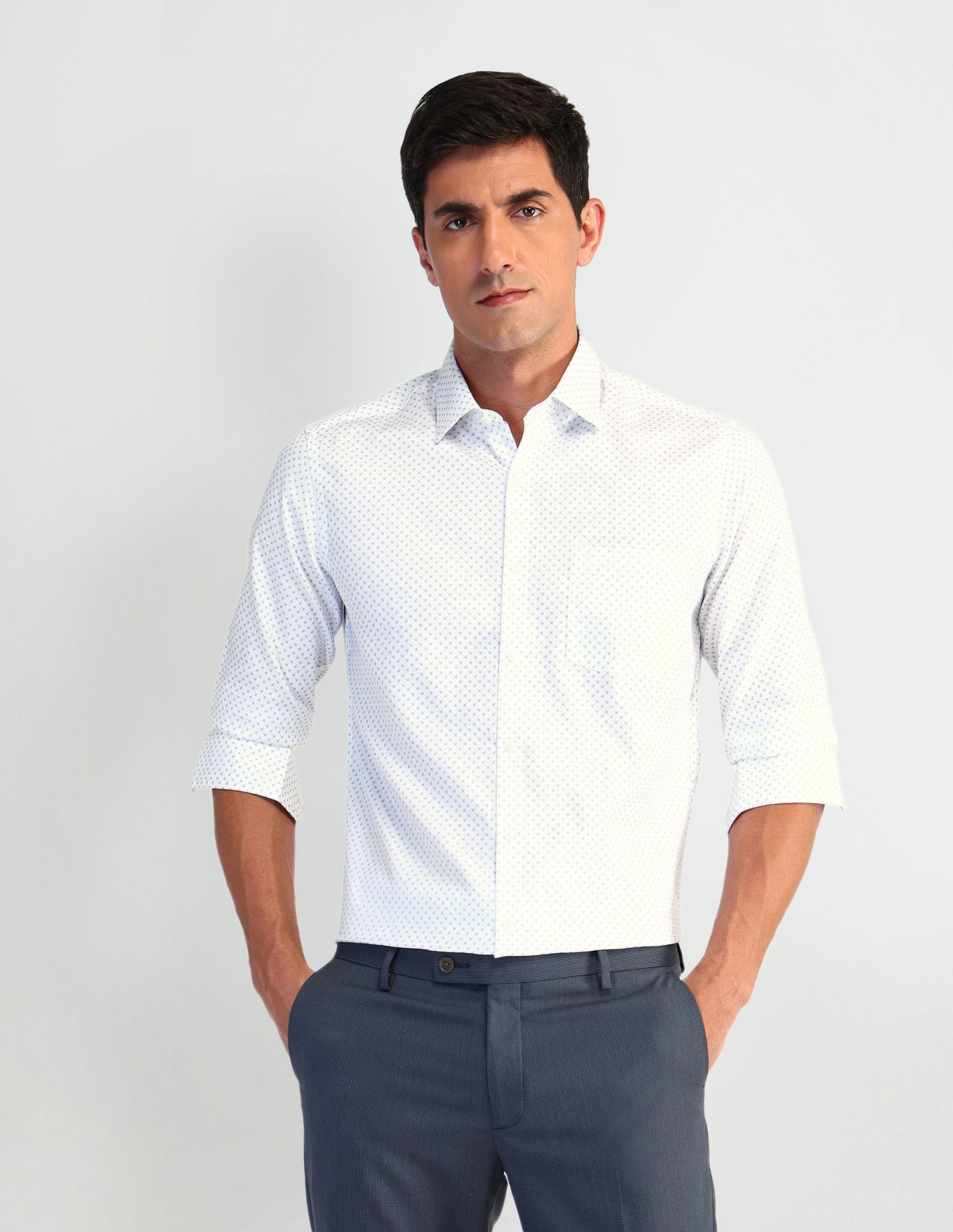 Arrow Geometric Printed Manhattan Slim Fit Shirt