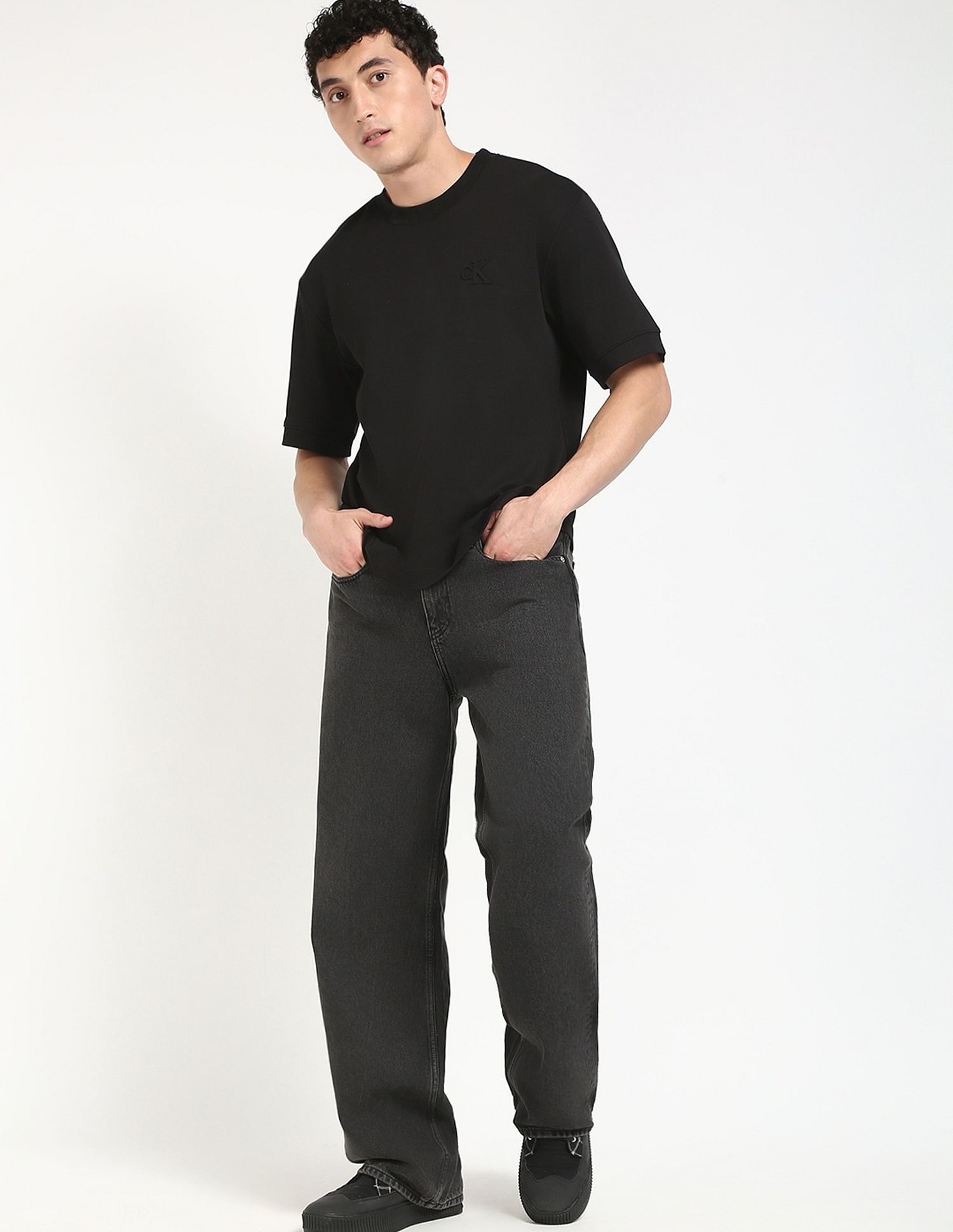 Calvin Klein Jeans Mens Relaxed Fit Logo T-Shirt