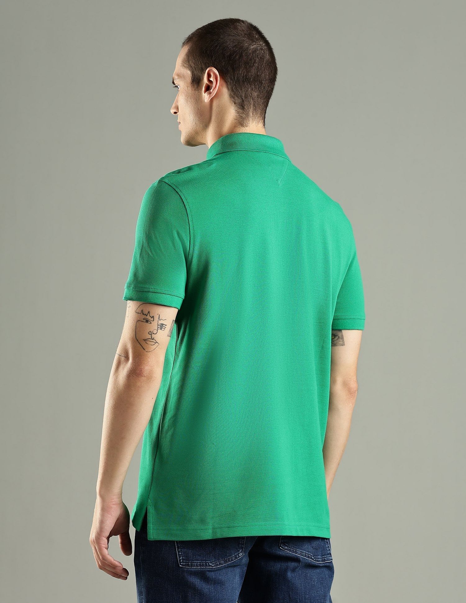 Tommy Hilfiger Solid Regular Fit Cotton Polo T-Shirt