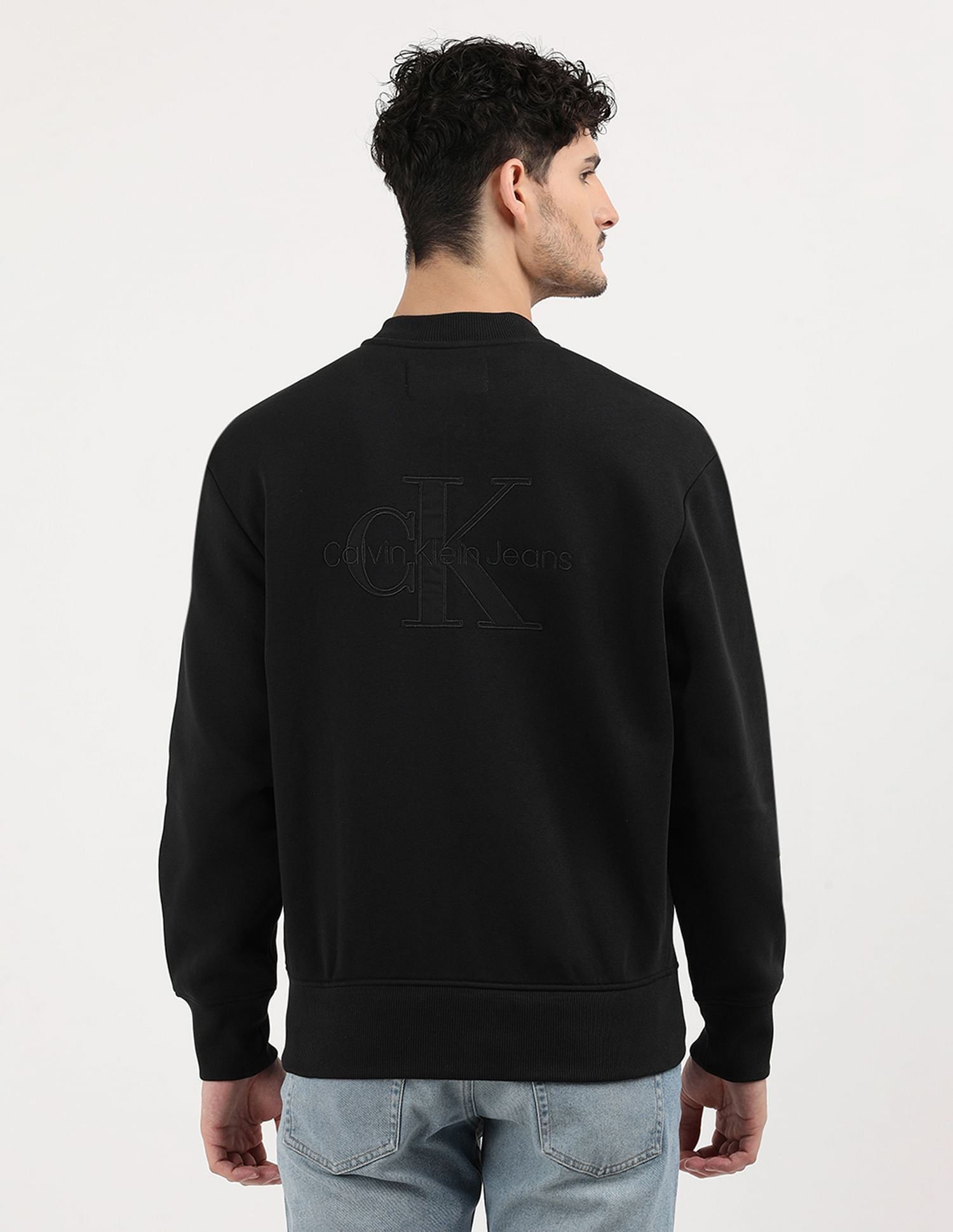 Calvin Klein Relaxed Fit Solid Sweatshirt