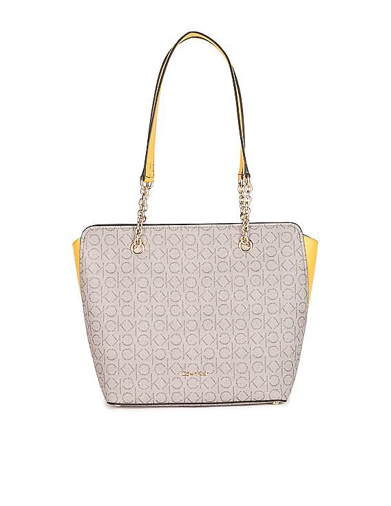Sondra Roberts Crossbody with Chain Strap, Gold, Gold, Small : Amazon.ca:  Clothing, Shoes & Accessories