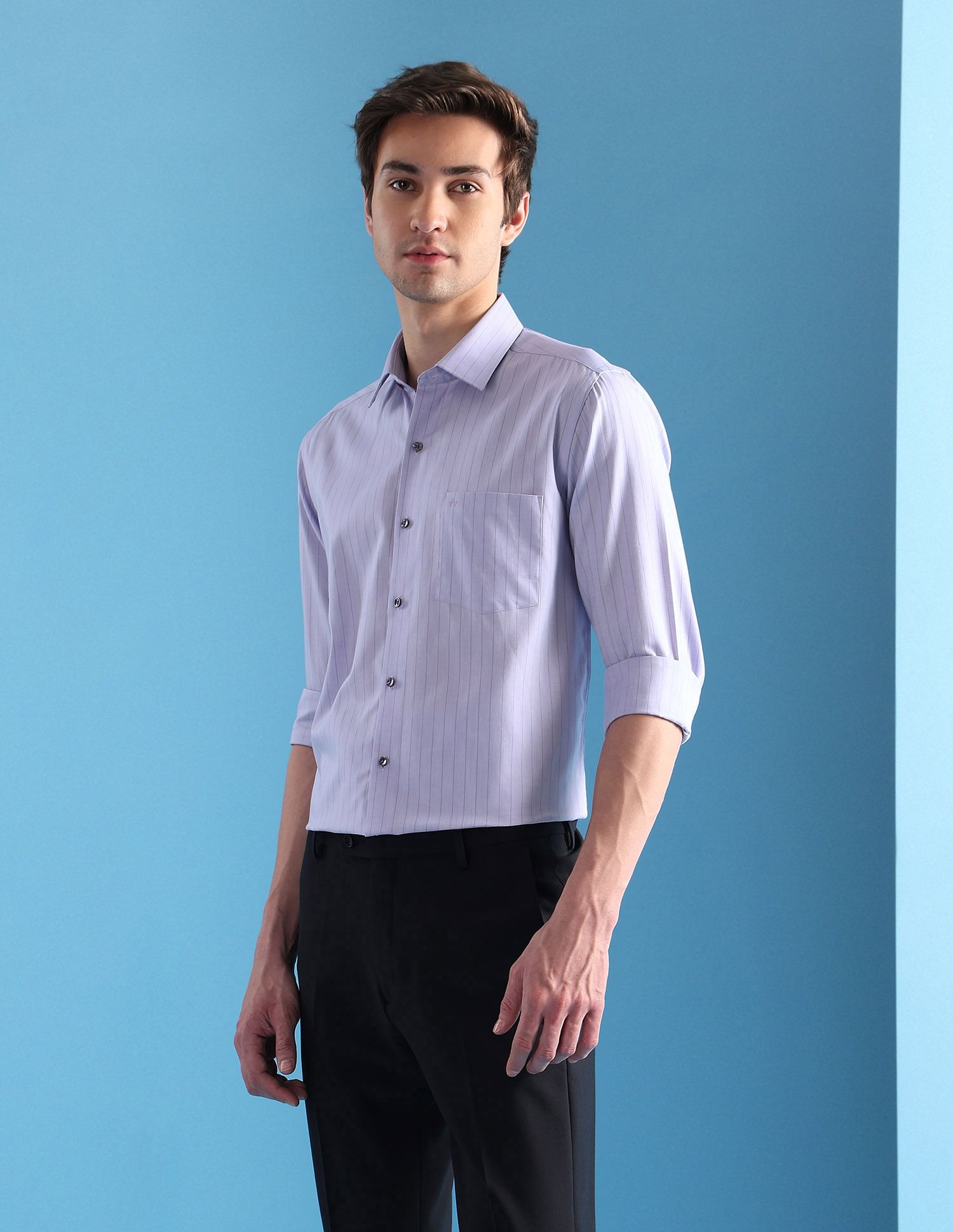 Arrow Manhattan Slim Fit Velocity 5 In 1 Shirt