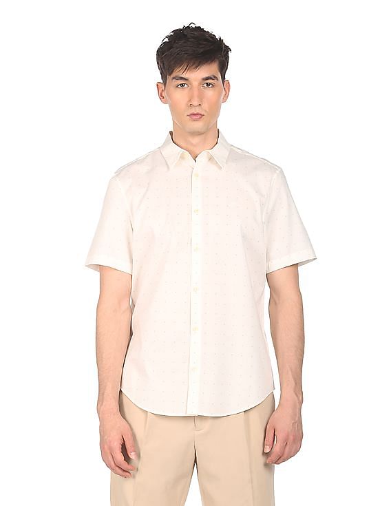 Calvin Klein Men Off White Dot Print Cotton Stretch Casual Shirt