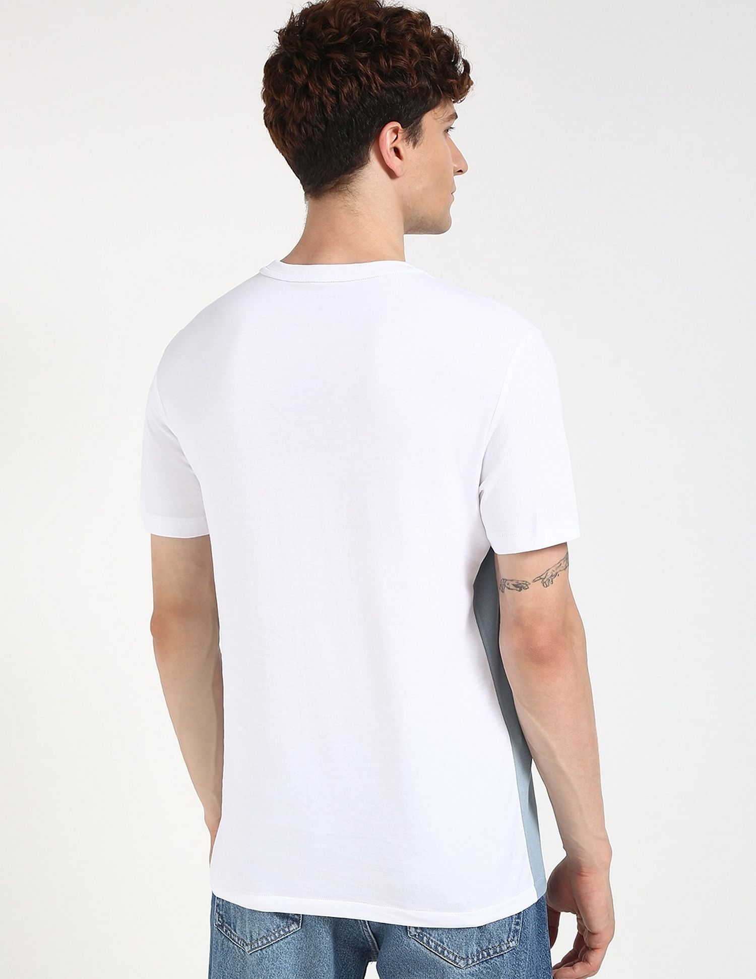 Calvin Klein Jeans Mens Regular All-Over Printed T-Shirt