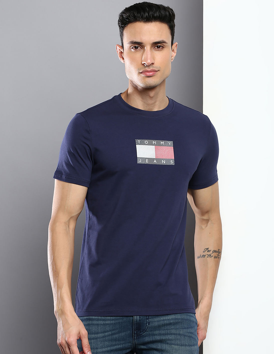 Tommy hilfiger lounge logo flag t shirt discount navy