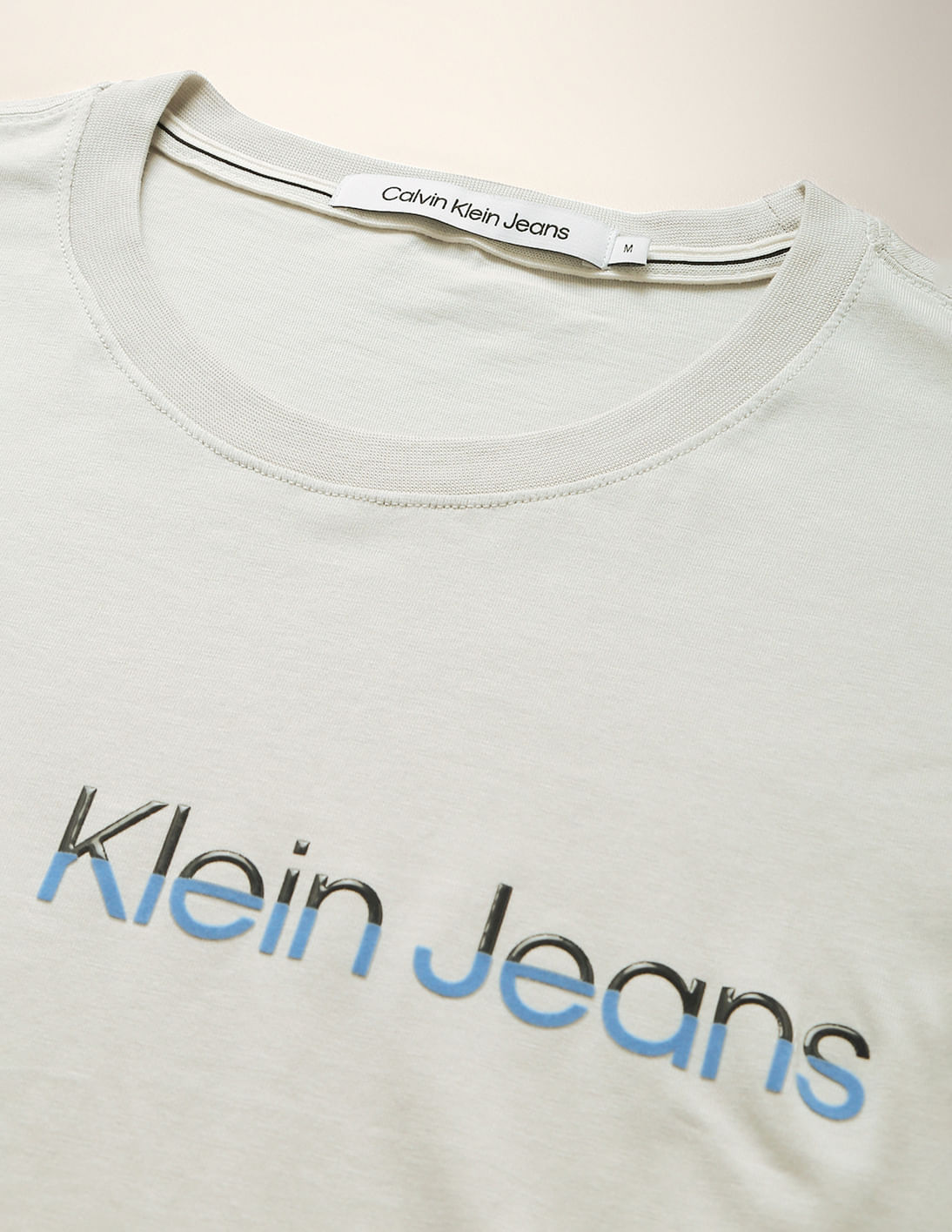 【CK JEAN】RELAX FIT INSTITUTIONAL LOGO LONG SLEEVE T-SHIRT Buy Calvin Klein Jeans Institutional Graphic Long Sleeve T