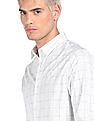 Calvin Klein Men White Spread Collar Check Casual Shirt