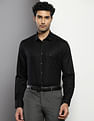 Tommy Hilfiger Cutaway Collar Dobby Shirt